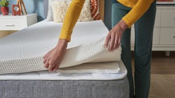 Can a Foam Mattress Topper Be Used Without a Mattress?